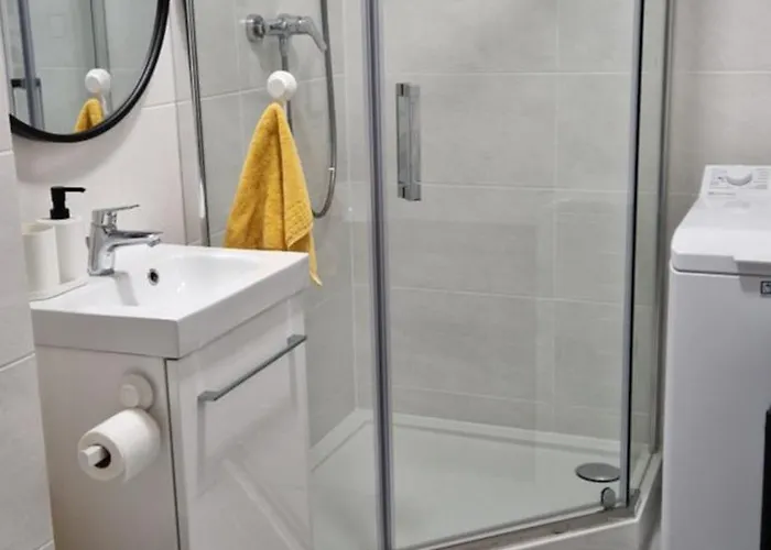 18th Floor קטוביץ